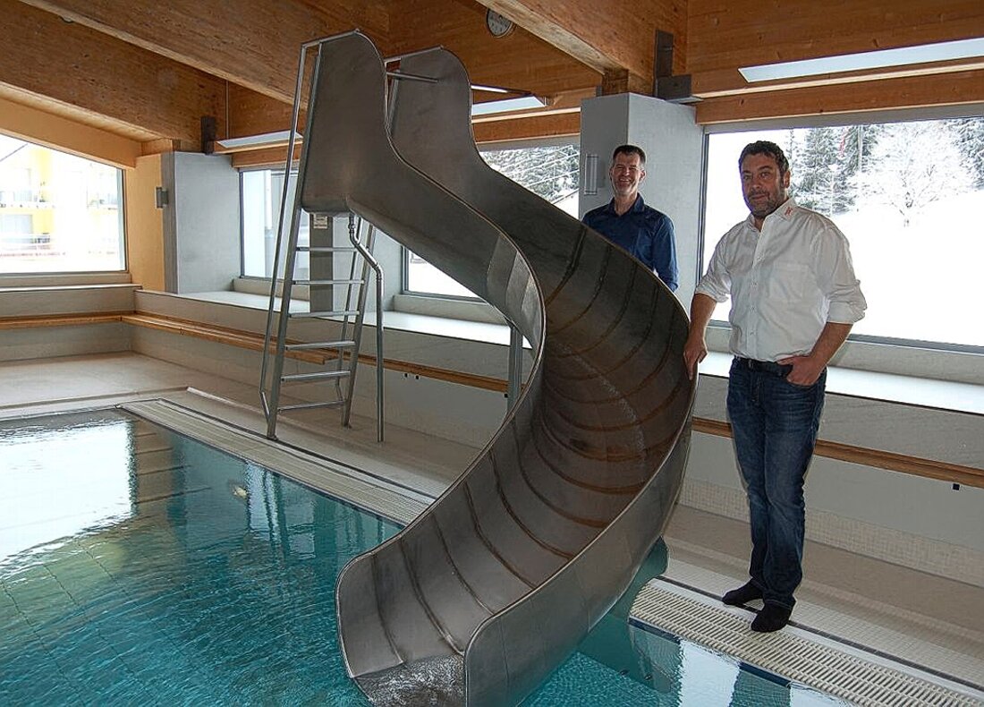 Neues Angebot: Seit Kurzem steht im Hallenbad Flumserberg eine Rutschbahn für die jüngsten Badegäste zur Verfügung.Pressebild 13708_14100.jpg