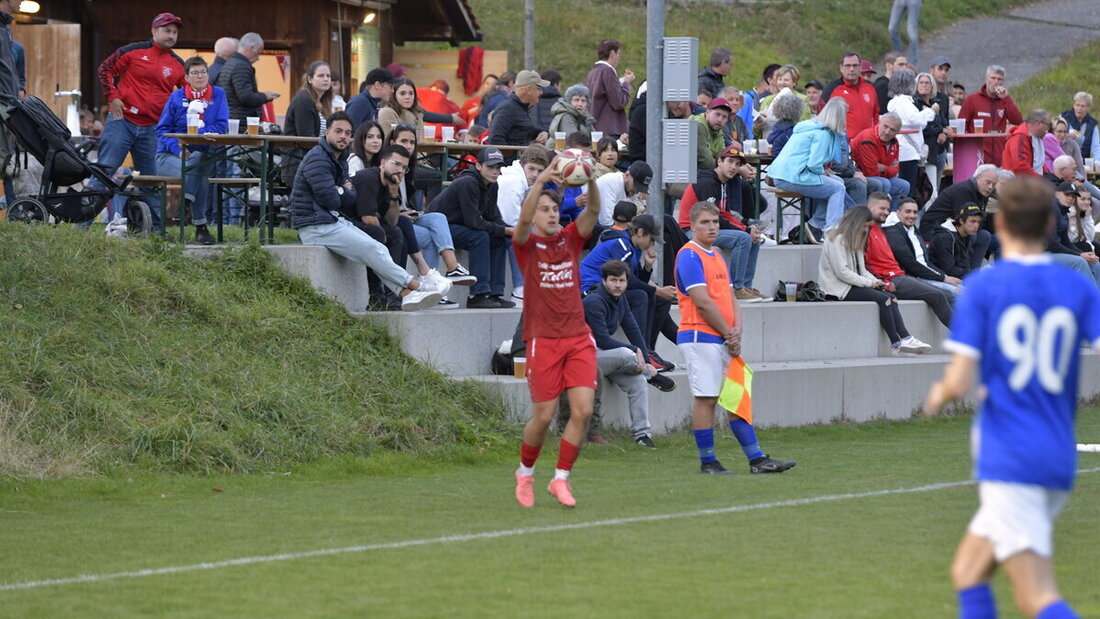 Impressionen vom 5.-Liga-Derby Taminatal – Bad Ragaz III (Bild Reto Voneschen)