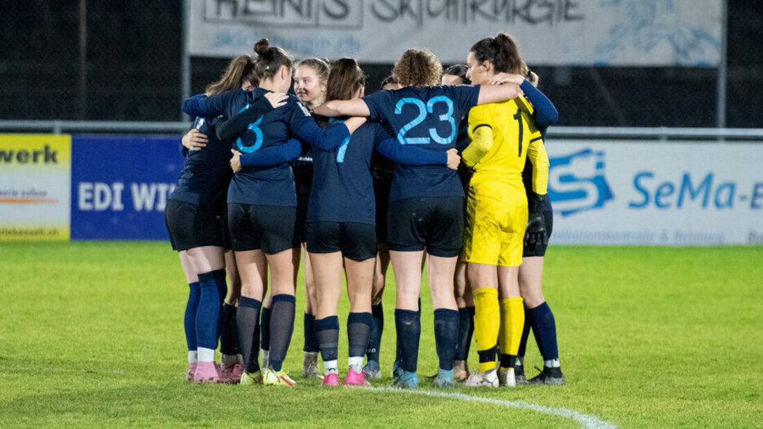 Kämpfen um den Ligaerhalt: Die Fussballerinnen des FC Mels. (Archivbild)