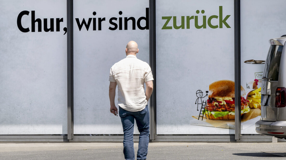 Bald, aber noch nicht jetzt: Die Chickeria steht vor einem Comeback in Chur. (Bild: Corinne Thöni)