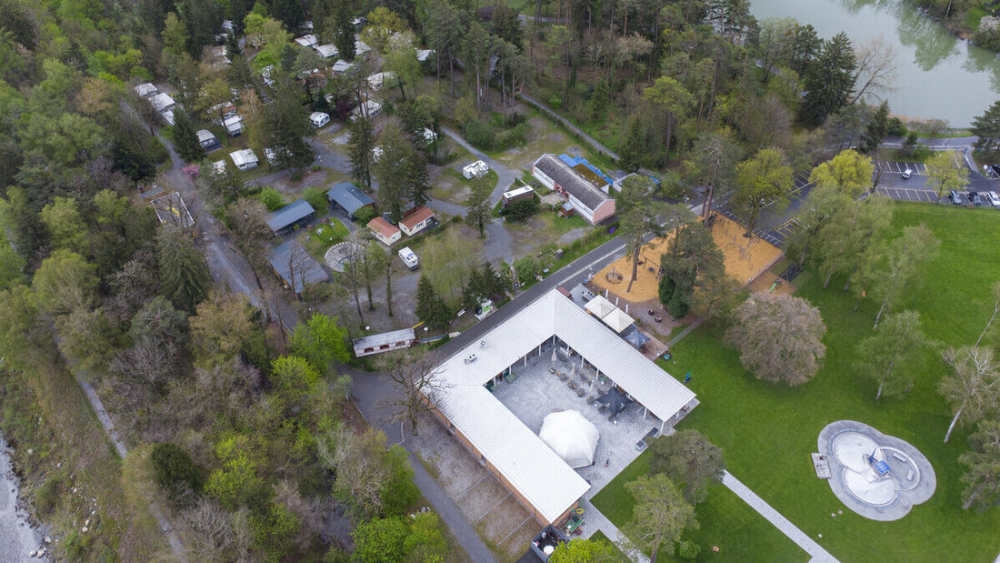 Das Bistro, Freibad und der Campingplatz des Giessenparks werden neuerdings von Sascha Good geleitet. (Archivbild)