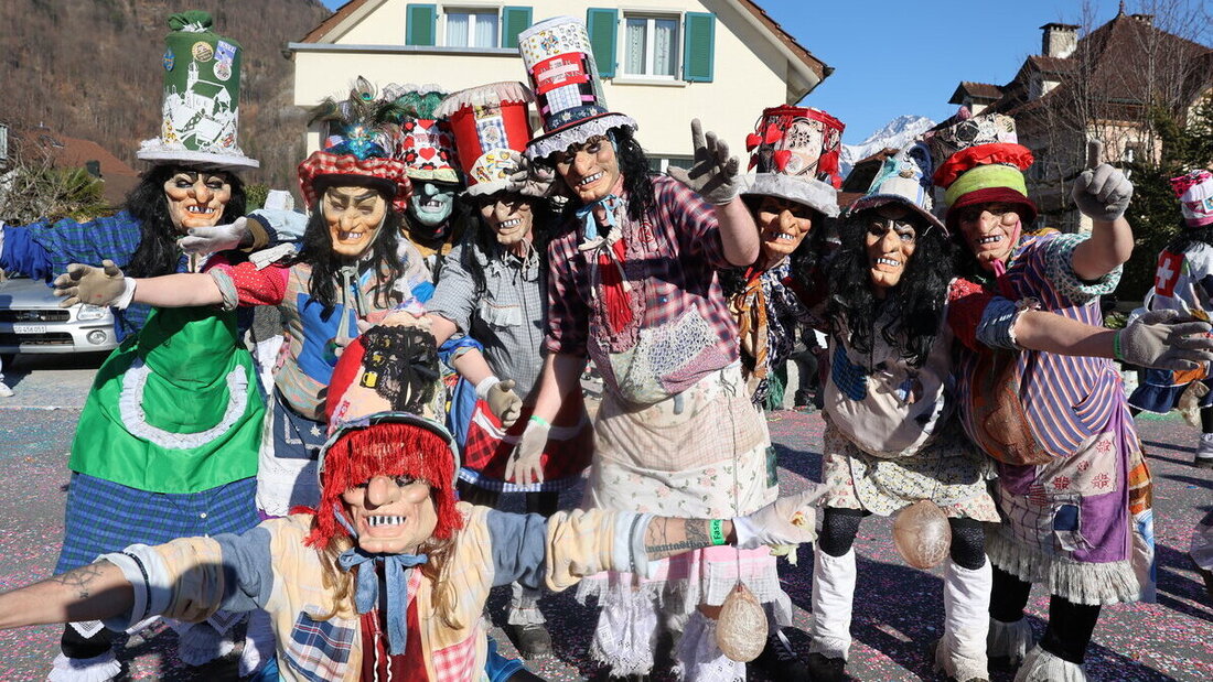 Bunter Mix: Die Fasnacht in Mels sorgt für Begeisterung. (Archivbild: Ignaz Good)