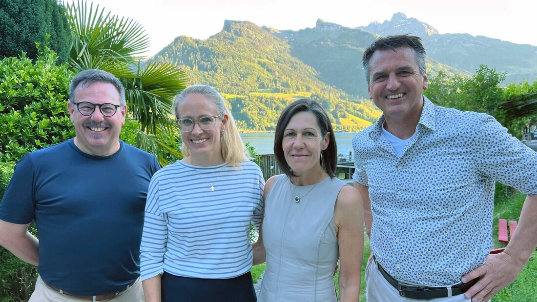 Gutgelaunter Club-19-Vorstand: Markus Zimmermann, Ehrengast Tamara Wolf, Nicole Lymann und Georg Pfister (von links). (Bild: Martin Broder) 200249_200250.jpg