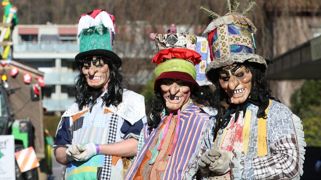 Kleine Kostprobe: Mehr vom Umzug in Flums gibt's am Donnerstag in unserer Printausgabe. (Bilder Ignaz Good)