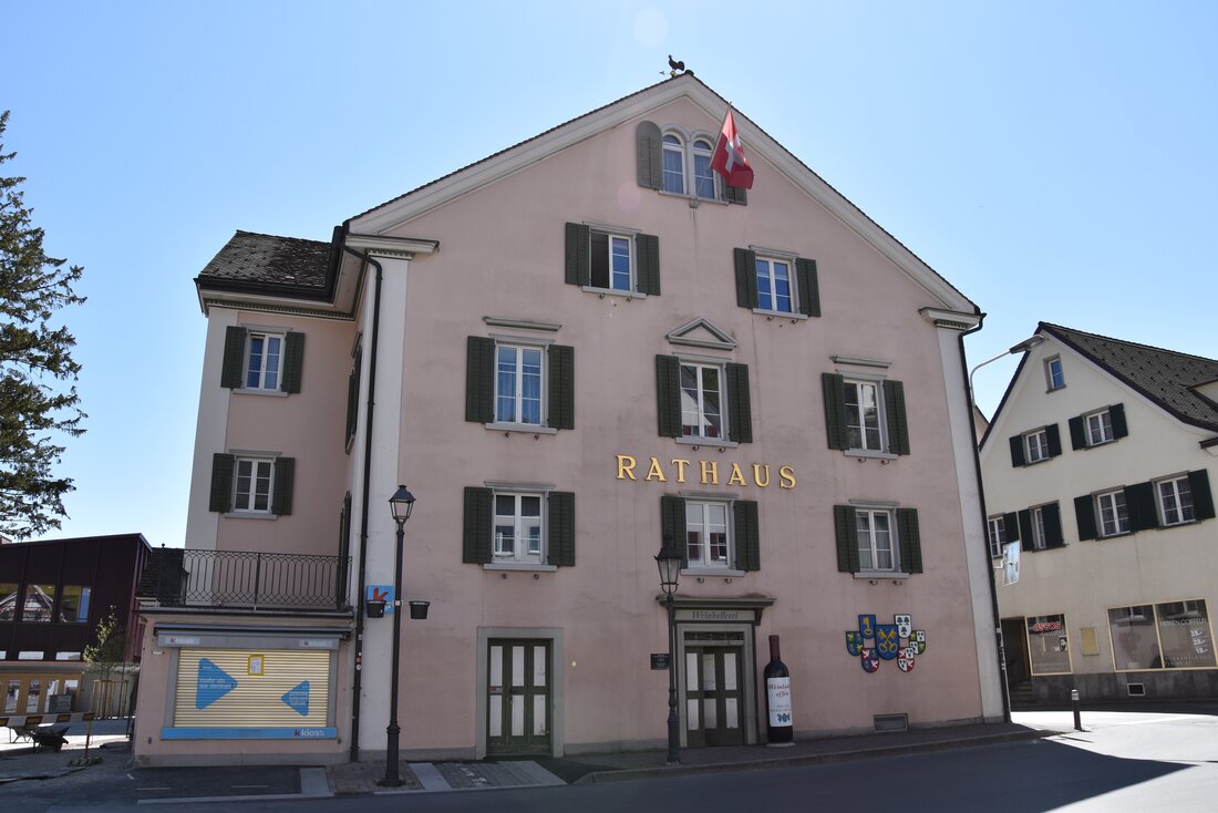 Unterm Strich ein erfreuliches Jahresergebnis, aber Sorgen wegen der Altersheimrechnung: Die politische Gemeinde Mels schliesst 2020 mit einem Ertragsüberschuss von 2,43 Millionen Franken ab. (Bild Hans Bärtsch)