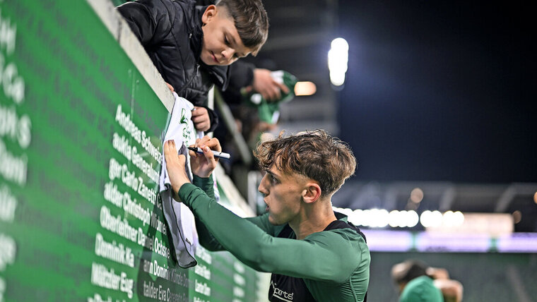 SCHWEIZ FUSSBALL ST. GALLEN SERVETTE