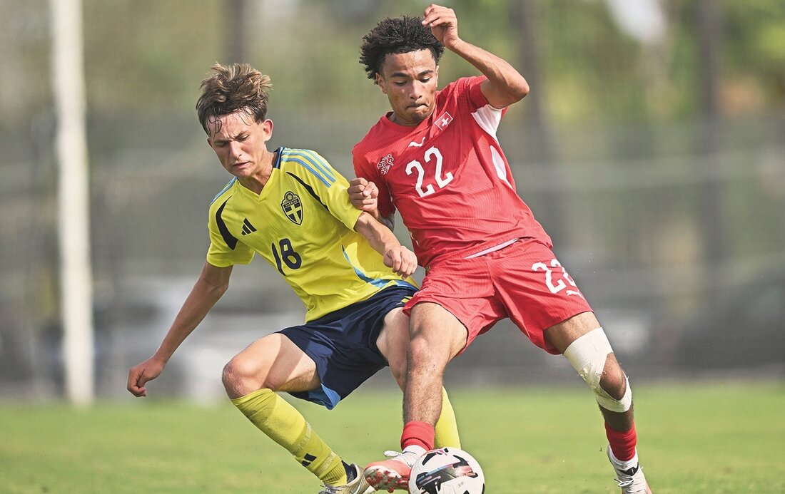 Einer der Schlüsselspieler der Schweizer U17: Aussenverteidiger Nolaan Stifani von Racing Strassburg, hier beim 2:3 gegen Schweden von Ende September. (Pressebild 217660_217650.jpg