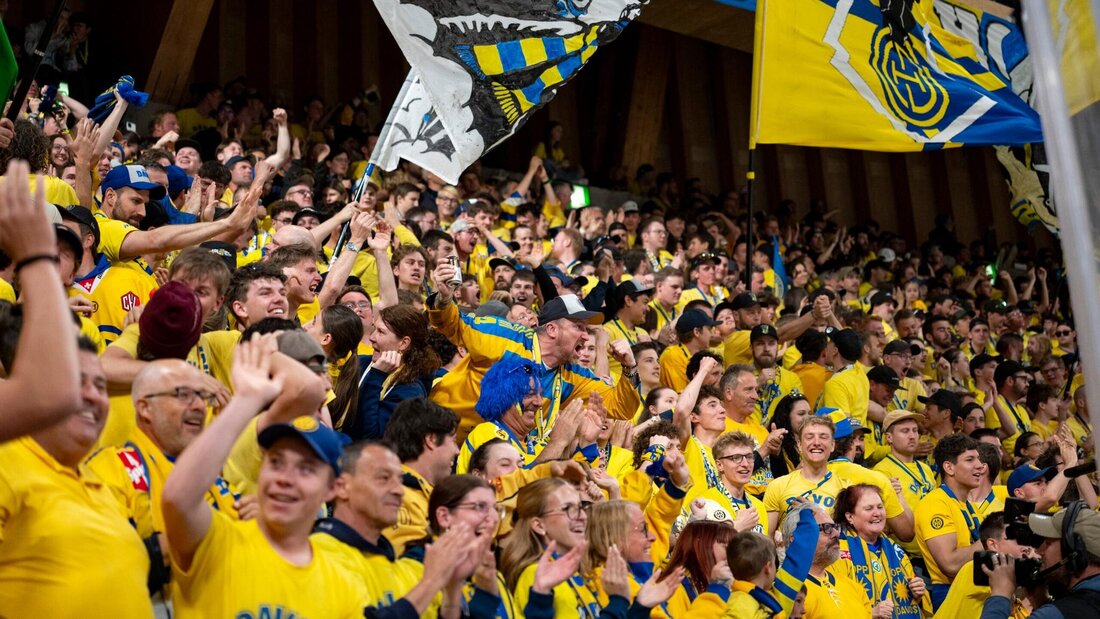 Teureres Abo: Die HCD-Fans müssen tiefer in die Tasche greifen. (Bild: Claudio Thoma / Keystone)