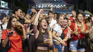 FUSSBALL FRAUEN EM 2025 VORRUNDE CHE NOR PUBLIC VIEWING