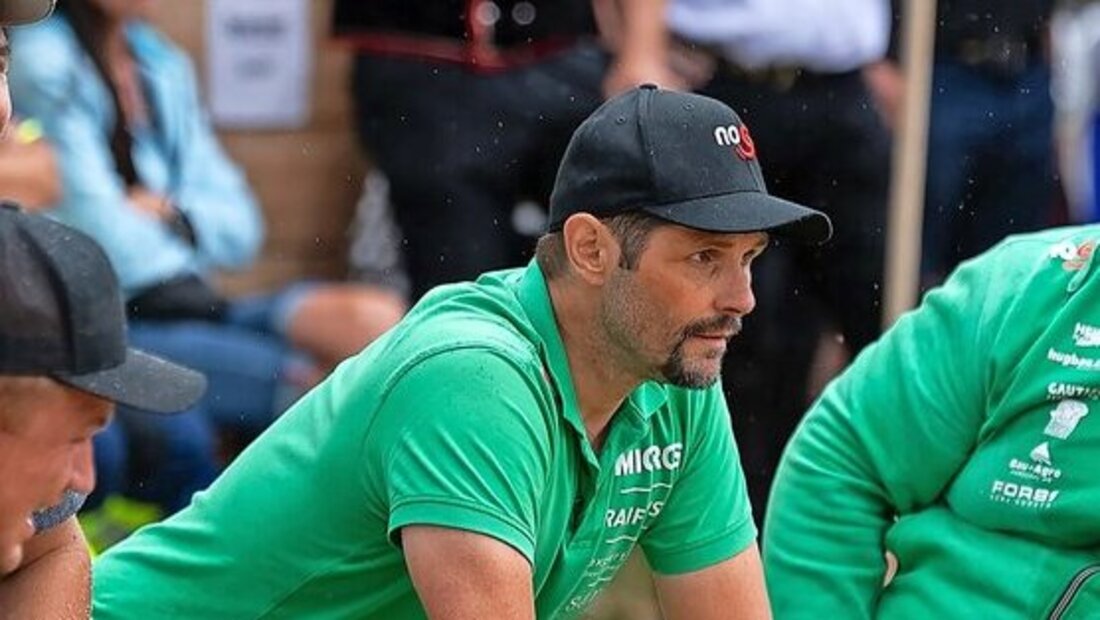 Sorgt dafür, dass die Schwinger möglichst gut auf die Hitze vorbereitet sind: Stefan Grünenfelder, Leiter NOS-Medical-Team. (Pressebild)