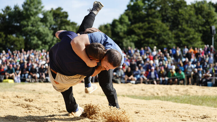 KEYPIX - SCHWEIZ SCHWINGEN WEISSENSTEIN 2025
