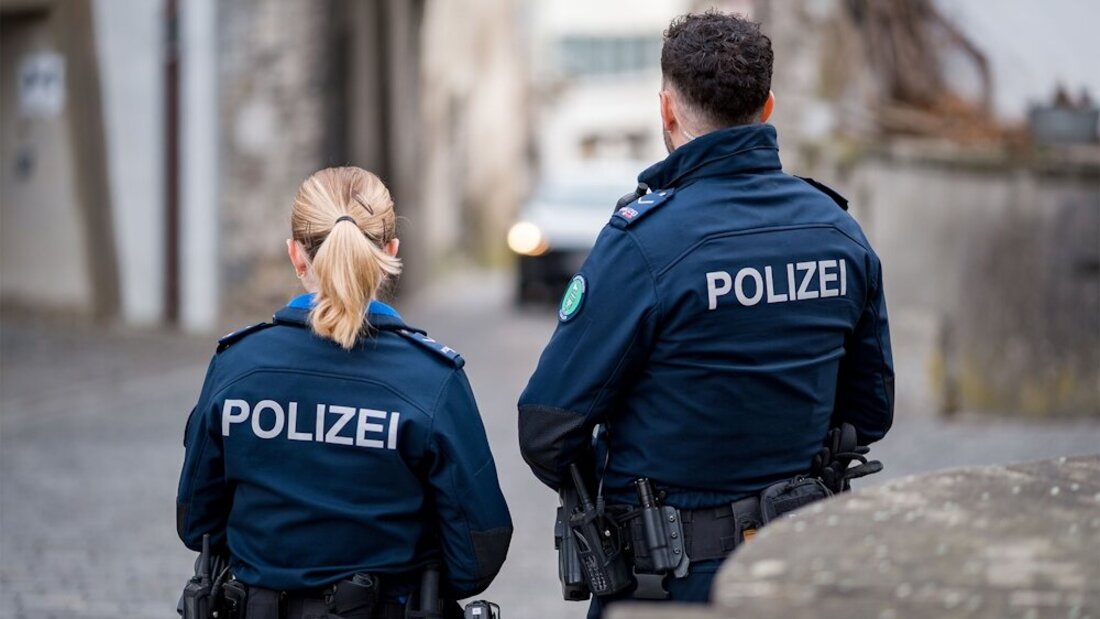 Sucht nach der Täterschaft: Die Kantonspolizei St. Gallen. (Symbolbild: Kantonspolizei St. Gallen)