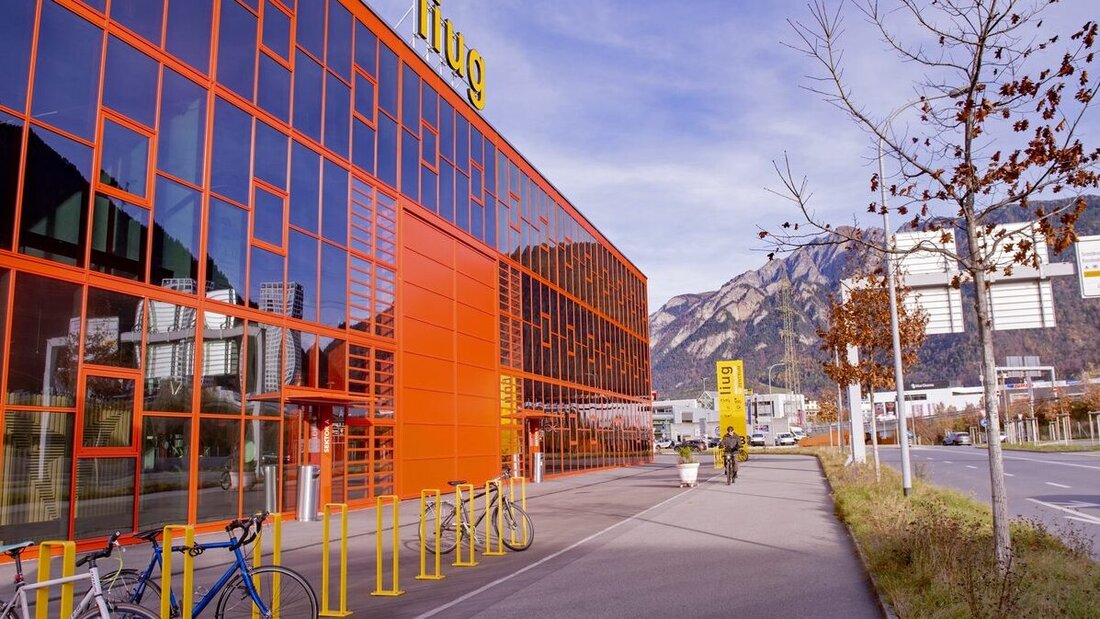 Markanter Bau: Das Innovationszentrum Liug in Chur sollte ursprünglich Grossunternehmen und Start-ups vernetzen. (Bild: Corinne Thöni)