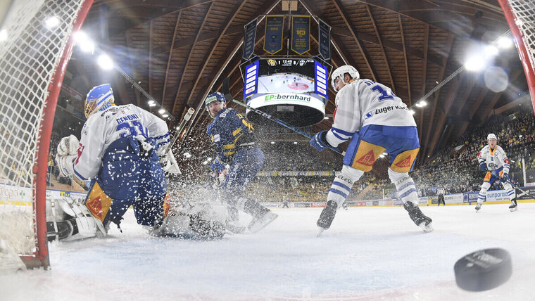 KEYPIX - SCHWEIZ EISHOCKEY PLAYOFF DAVOS ZUG