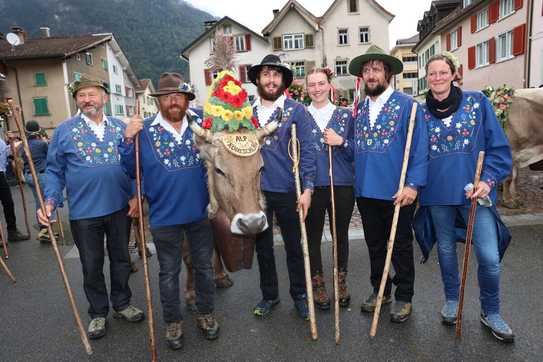 Spektakel: Die Melser Alpabfahrten. Bilder Ignaz Good