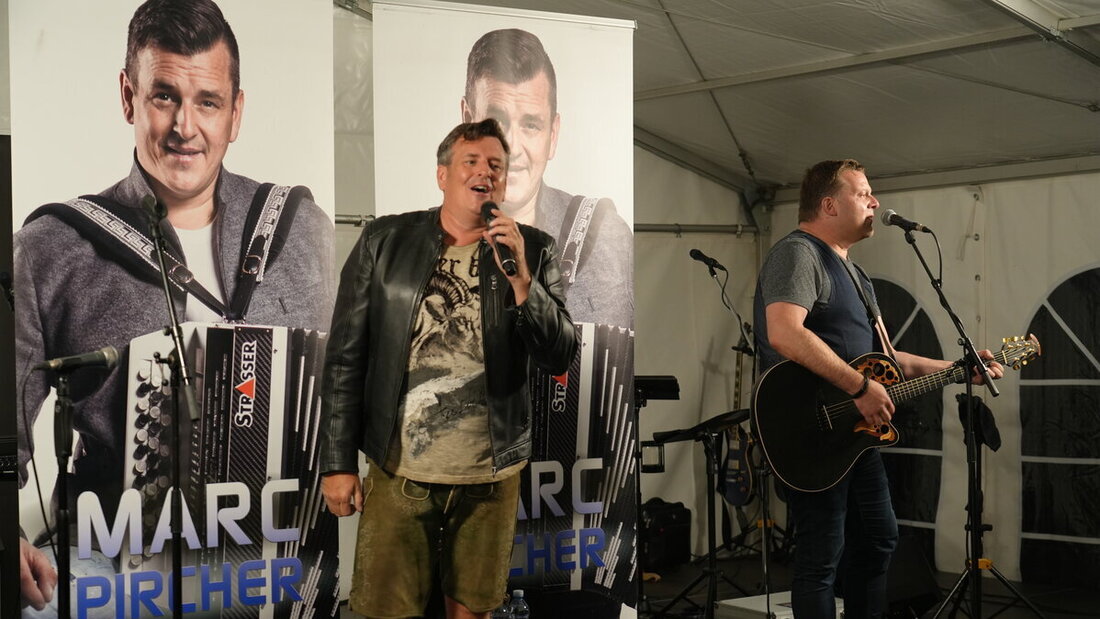 Valenser Dorflauf und Dorffest. (Bilder: Manfred Haag)