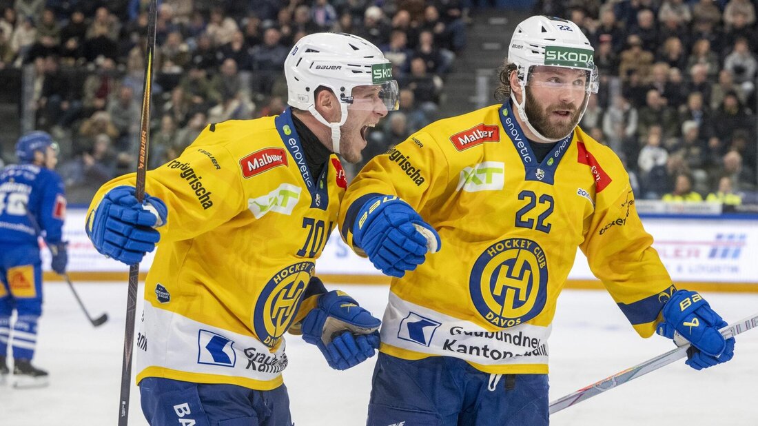 Kandidaten: Übernimmt einer aus dem Duo Enzo Corvi (links) und Brendan Lemieux das Captainamt? (Bild: Urs Flüeler / Keystone)