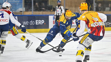 CAPTION CORRECTION - SCHWEIZ EISHOCKEY DAVOS KLOTEN