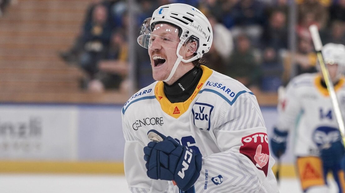 Spezieller Moment: Chris Egli jubelt nach dem 4:1 gegen seinen Ex-Klub. (Bild: Luka Kolanovic /Keystone)