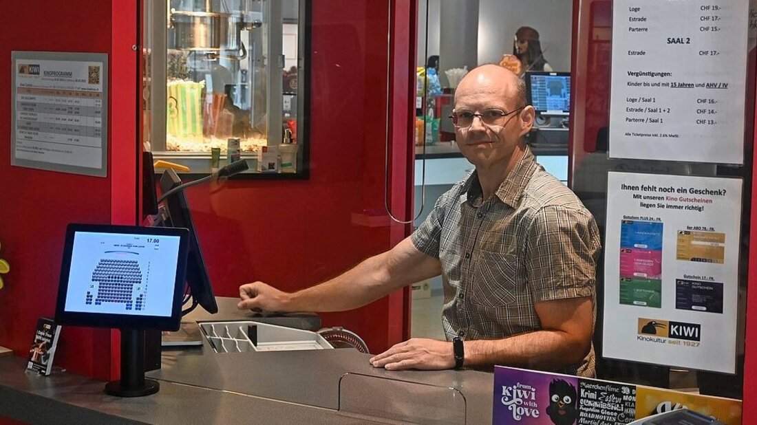 Ist seit 16 Jahren im Kino Kiwi Castels in Sargans tätig, seit rund fünf Jahren als Geschäftsführer: Andreas Tschirky. (Bilder Patricia Hobi/Pressedienst) 159374_159371.jpg