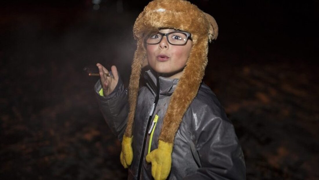 An diesem Tag dürfen Kinder Zigaretten, Zigarillos oder Stumpen rauchen.