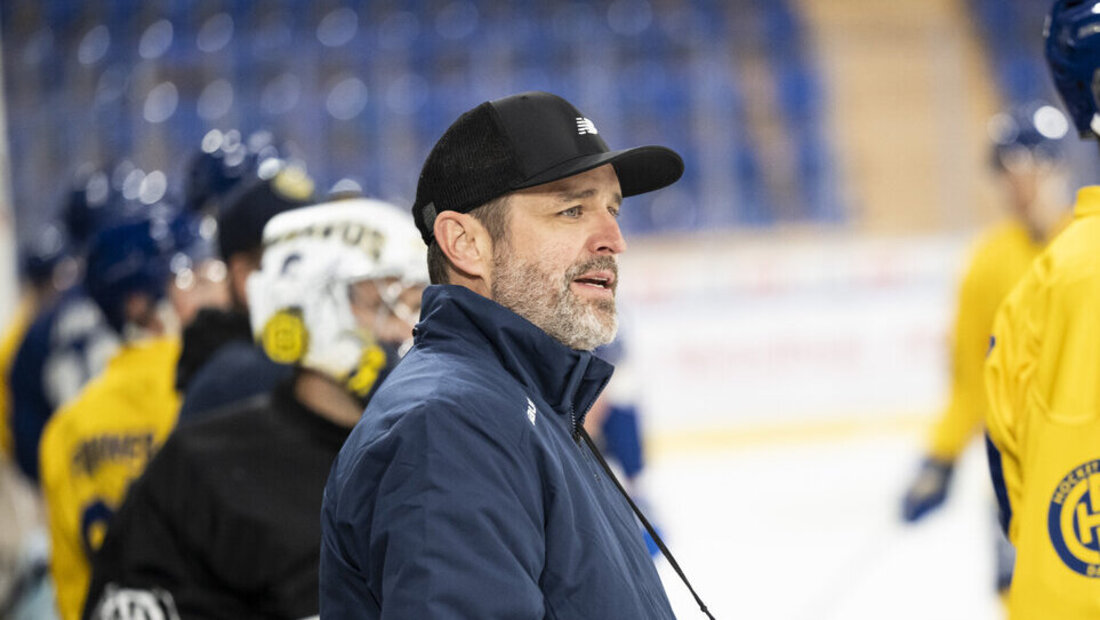 Grosse Ziele: HCD-Trainer Josh Holden nimmt die CHL sehr ernst. (Bild: Keystone)