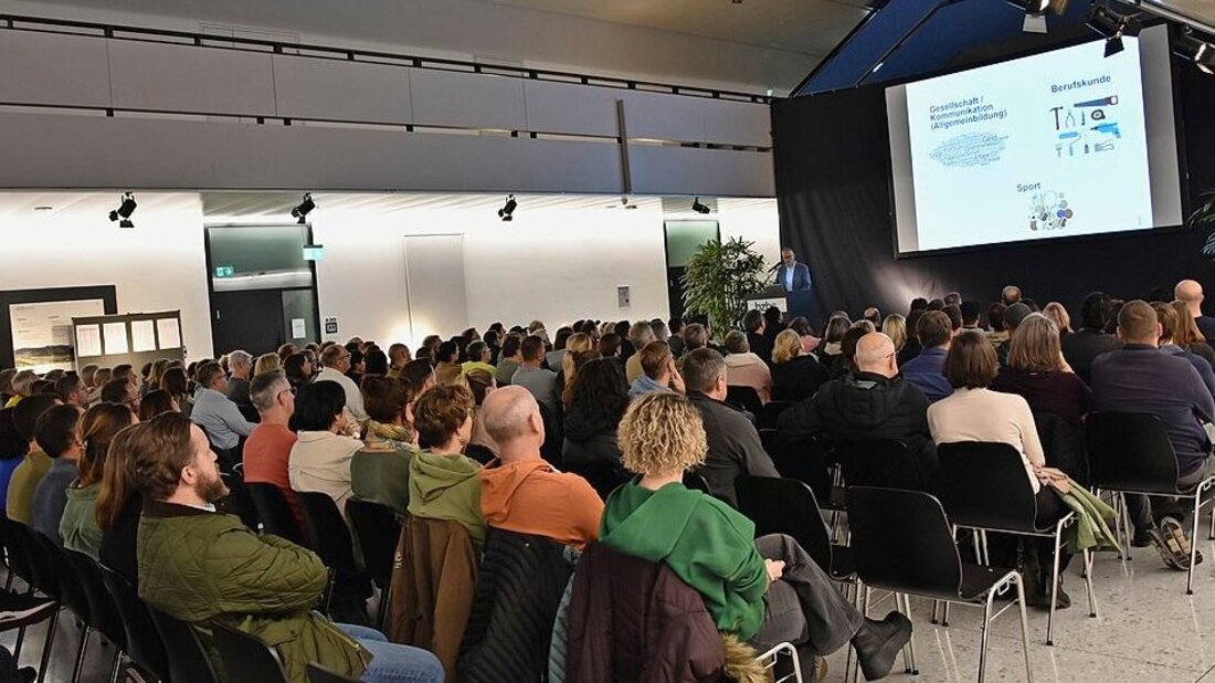 Info: Das BZBS hat einen Einblick über das Leben an der Berufsfachschule gegeben. (Pressebild) 171981_173404.jpg