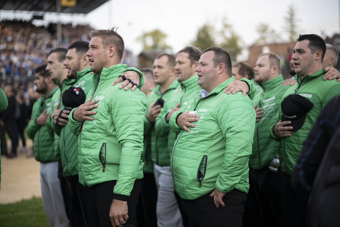 Impressionen vom Jubiläumsschwingfest 125 Jahre Eidgenössischer Schwingerverband in Appenzell. (Bild Gian Ehrenzeller/Keystone)