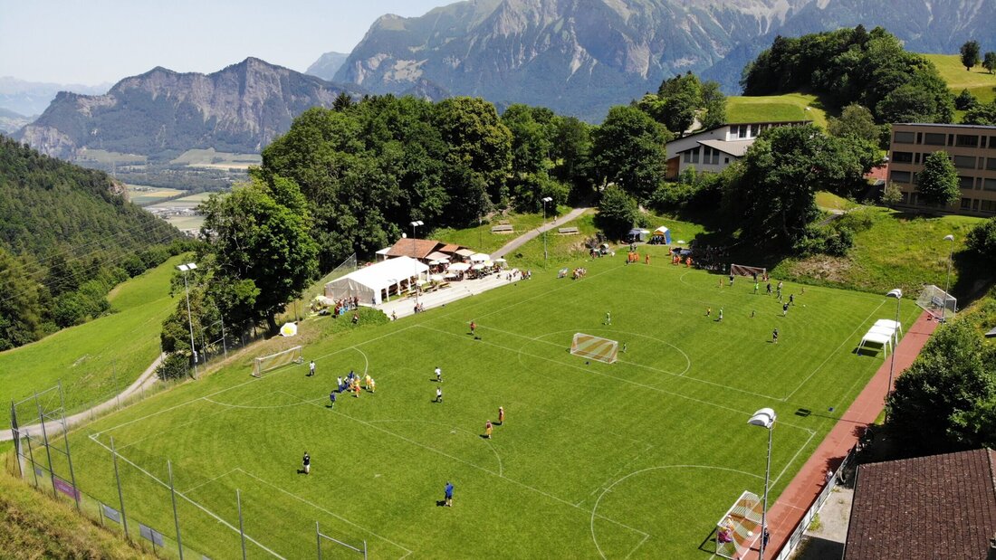 Ein Bijou: Das Pfäferser Rietli, Heimat des FC Taminatal. (Pressebild)