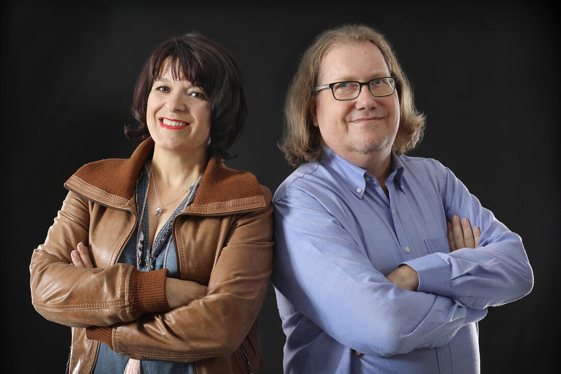 Lesen im Städtlitorkel Sargans aus dem Nachfolgewerk von «Venner» vor: Franziska Hidber und Christian Ruch. (Pressebild)