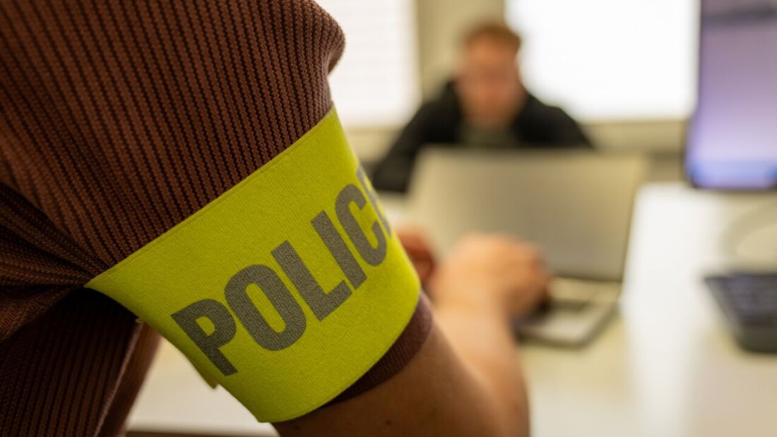 Nach umfangreichen Ermittlungen ist ein Raubüberfall auf eine Bijouterie in Visp aufgeklärt. (Symbolbold) 20250813093427368.jpg