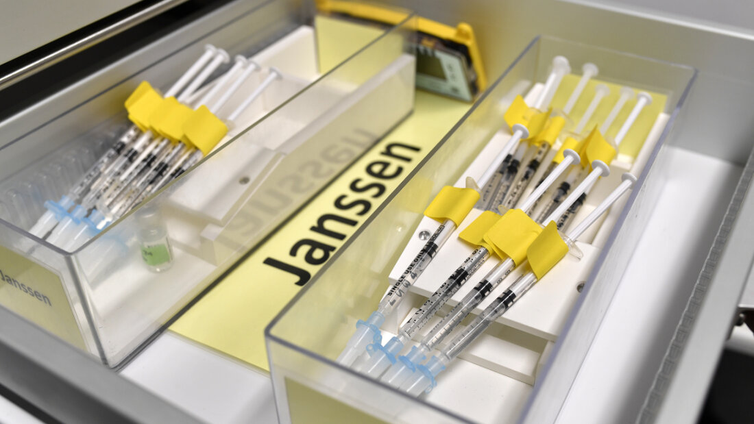 Mit diesem Covid-19-Impfstoff hatte die Firma Janssen während der Covid-Pandemie Erfolg. Nun harzt ein Nachfolgeprojekt. (Archivbild) 20250701221628006.jpg