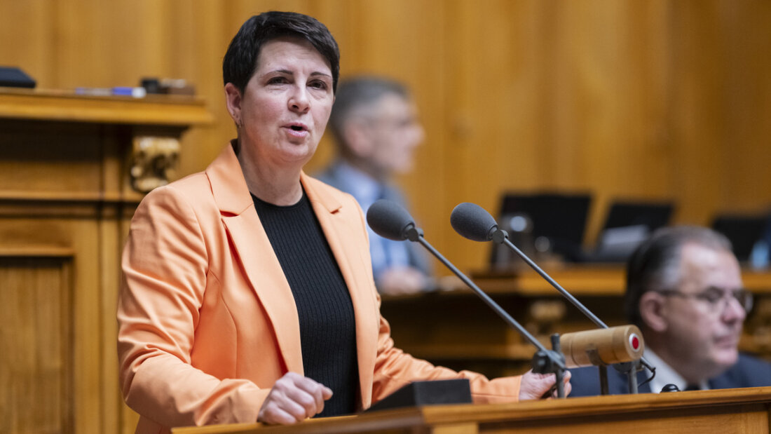 "In trockenen Tüchern ist das Budget nicht", warnt Mitte-Fraktionschefin Yvonne Bürgin in der Budgetdebatte des Nationalrats. 20251204102615669.jpg