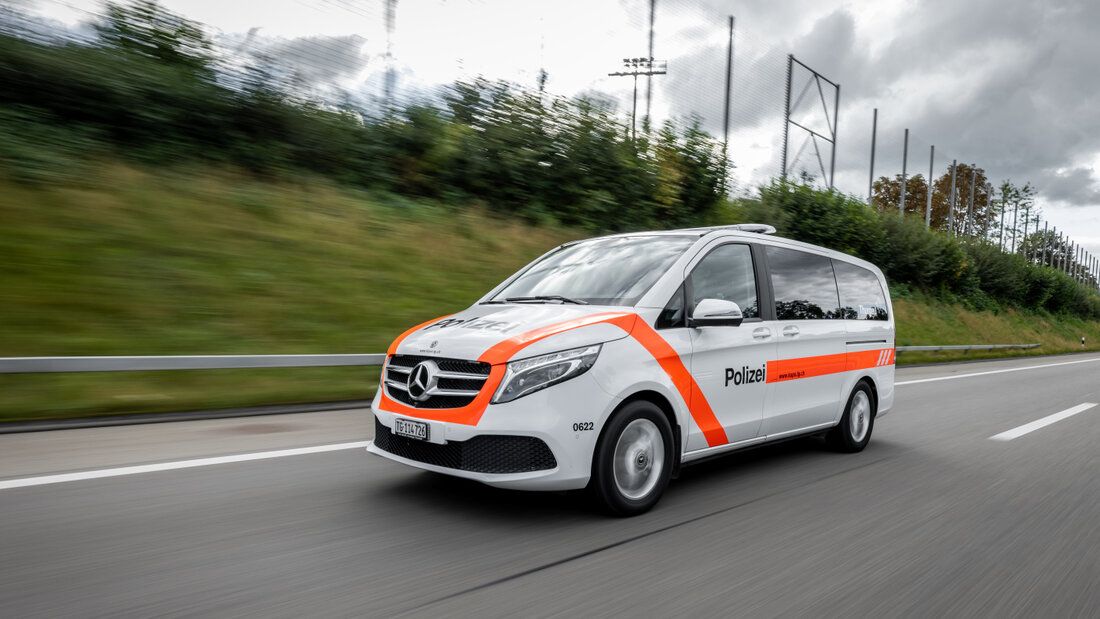 Die Thurgauer Polizei musste am Samstag zu einem Unfall ausrücken. (Symbolbild) 20260712090947688.jpg