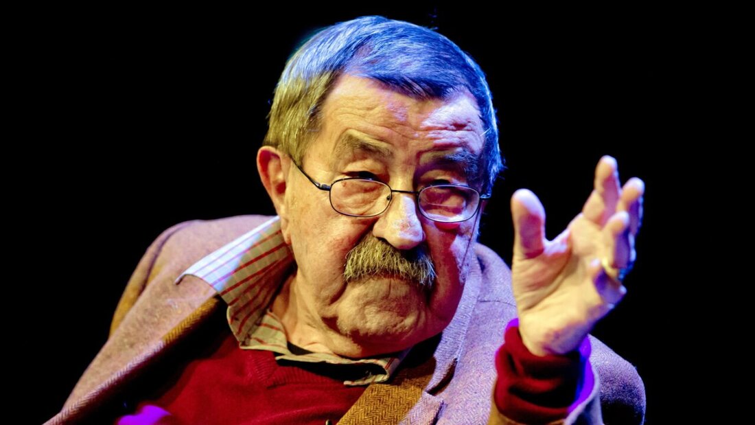 Schriftsteller Günter Grass lebte bis zu seinem Tod 2015 östlich von Hamburg. (Archivbild) 20251213060216906.jpg