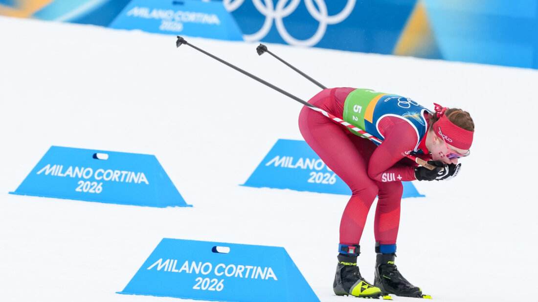 Nadja Kälin gleitet für die Schweiz bei Rennhälfte auf Position 3 zur Ablösung 20260214133513063.jpg