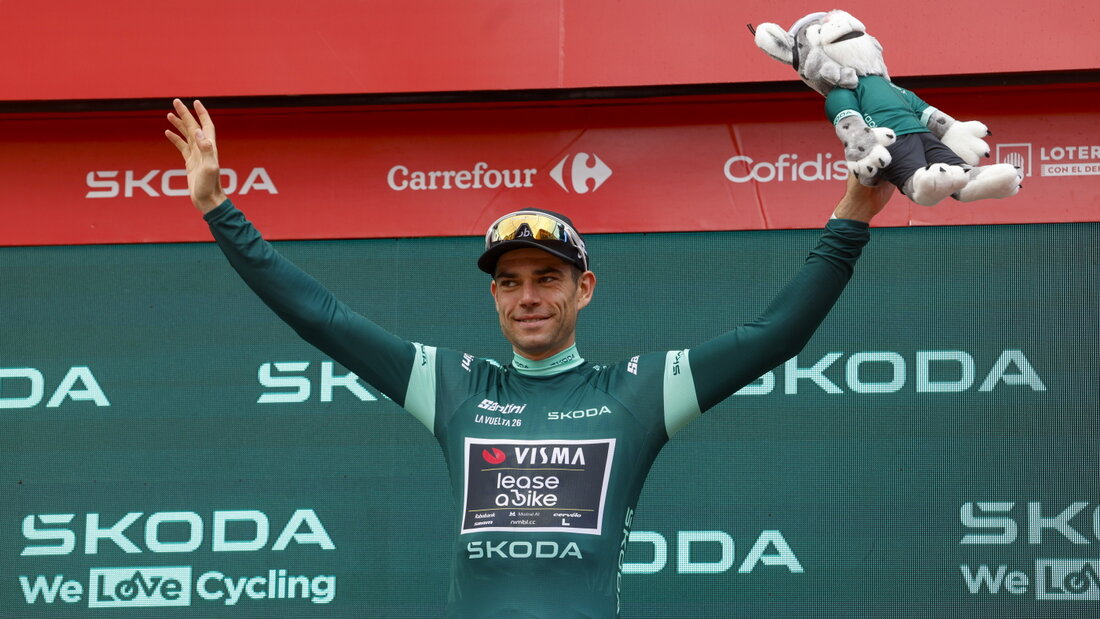 Wout van Aert feiert den vierten Etappensieg bei der Vuelta 20260904173302725.jpg