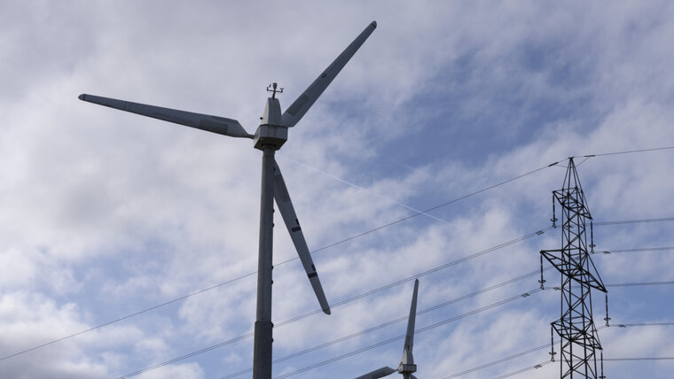 KEYSTONE/GAETAN BALLY 20251111095335709.jpg