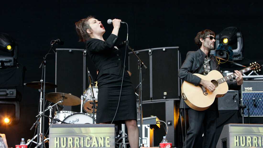 ARCHIV - Catherine Ringer bei einem Auftritt auf dem Hurricane-Festival im Jahr 2007. Foto: Friso Gentsch/dpa 20260915141531278.jpg