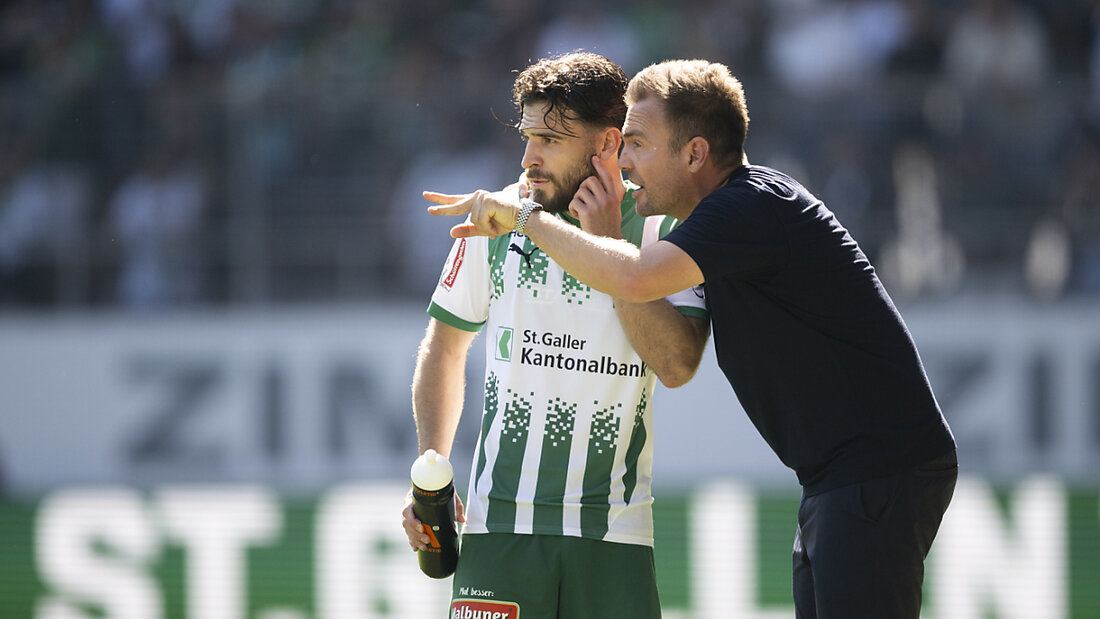 Dem FC St. Gallen mit Trainer Enrico Maassen steht eine intensive Europacup-Woche bevor 20240816112656037.jpg