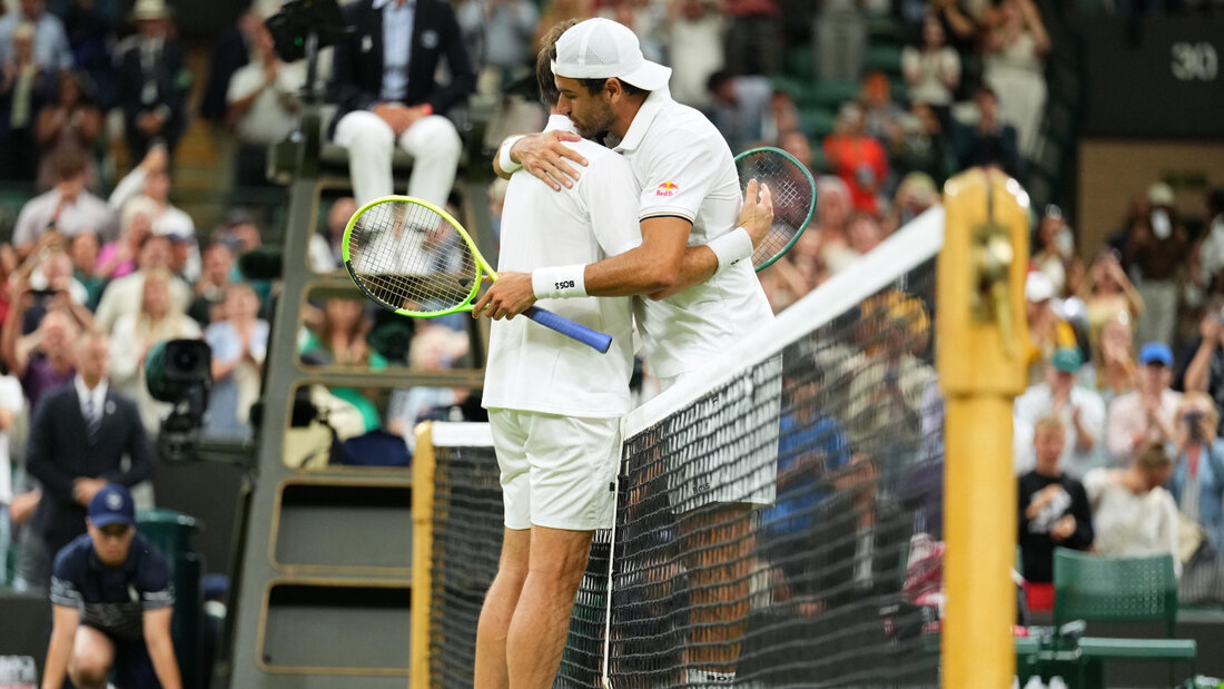 Lieferten sich in Wimbledon einen mehr als vierstündigen Kampf: Stan Wawrinka (li.) und Matteo Berrettini 20260827182315393.jpg