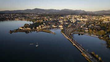 KEYSTONE/GIAN EHRENZELLER 20251125123758644.jpg