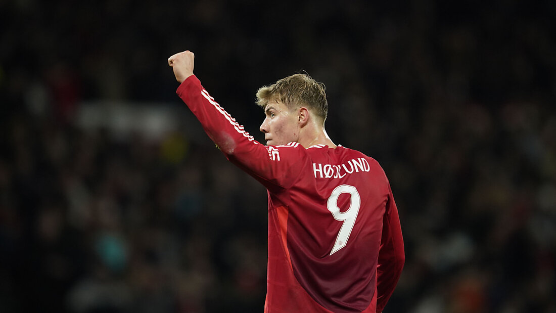 Rasmus Höjlund erzielte seine ersten beiden Tore unter dem neuen Coach 20241128231231348.jpg