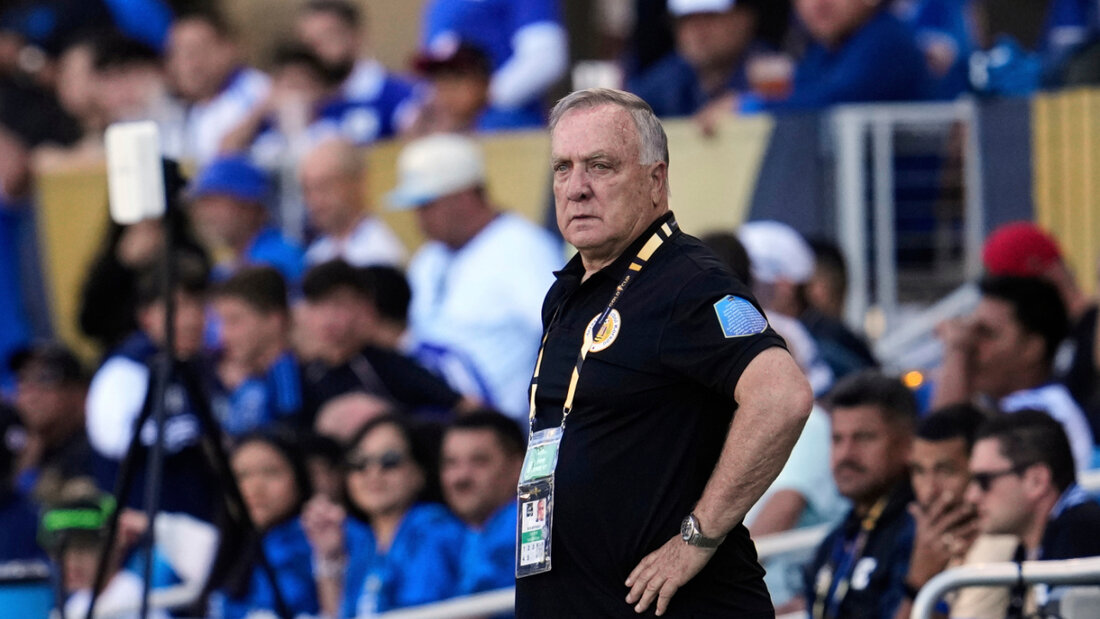 Dick Advocaat wird Curaçao an die WM führen 20260512194236803.jpg