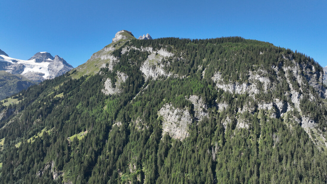 Ein 79-jähriger Mann ist am Dienstag auf einer Bergwanderung in Stechelberg tödlich verunglückt. 20260819114605458.jpg