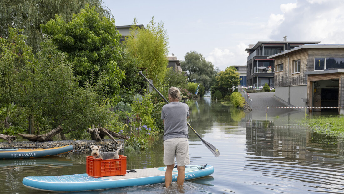 Ein 100-jährliches Hochwasserereignis könnte laut der Studie künftig häufiger auftreten. Im Bild: Hochwasser in Giswil OW im Juni 2025. (Archiv) 20260716094550178.jpg
