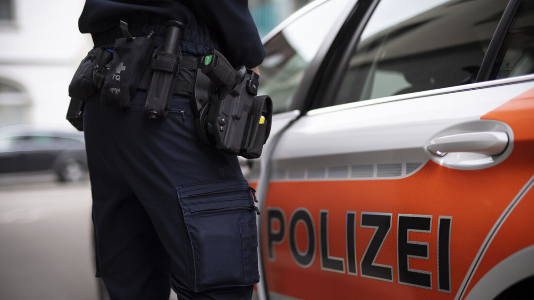 Die Kantonspolizei St. Gallen nahm in Rorschach zwei Männer fest. (Symbolbild) 20260115145422944.jpg