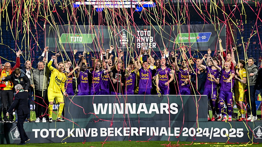 Eine Durststrecke von fast einem Jahrhundert endete am Ostermontag für die Go Ahead Eagles 20250421213807930.jpg