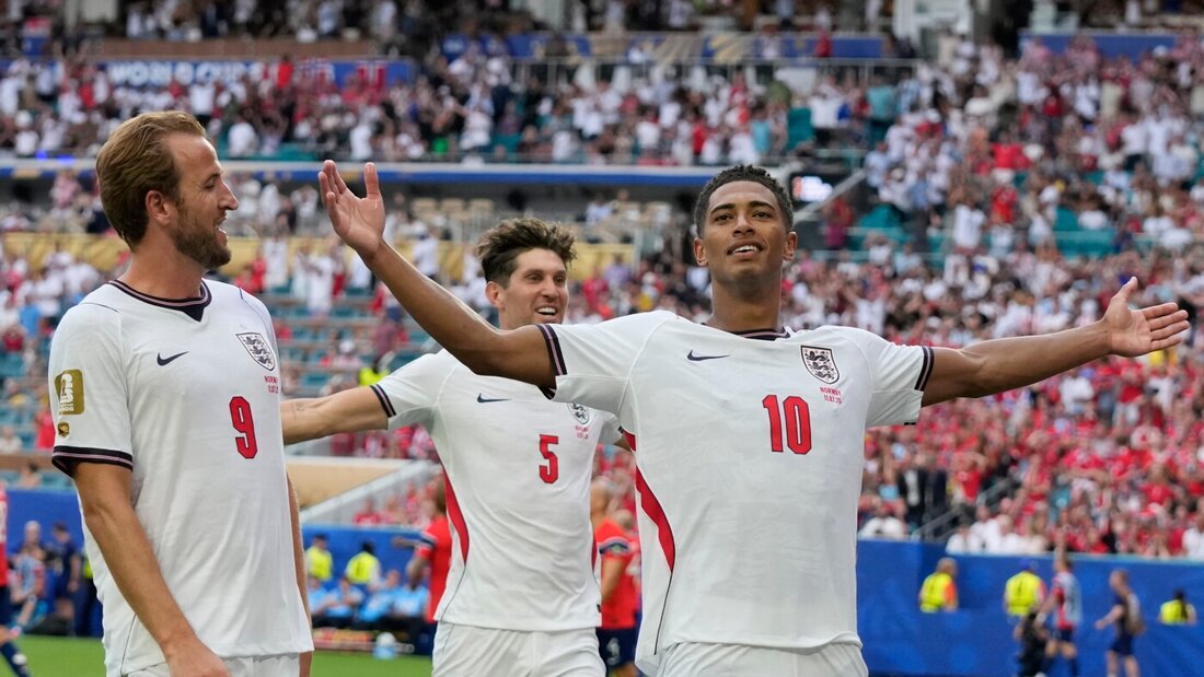 Jude Bellingham ist mit zwei Toren Englands Matchwinner 20260712022248373.jpg