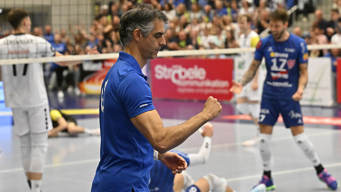 Trainer Juan Manuel Serramalera schafft mit Amriswil das Double 20250423214058264.jpg